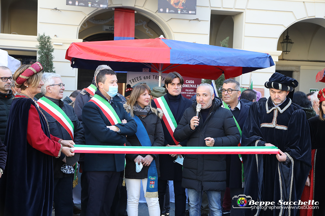 VBS_5774 - 10.ma Fiera Nazionale del Tartufo e Fiera dei Santi.jpg
